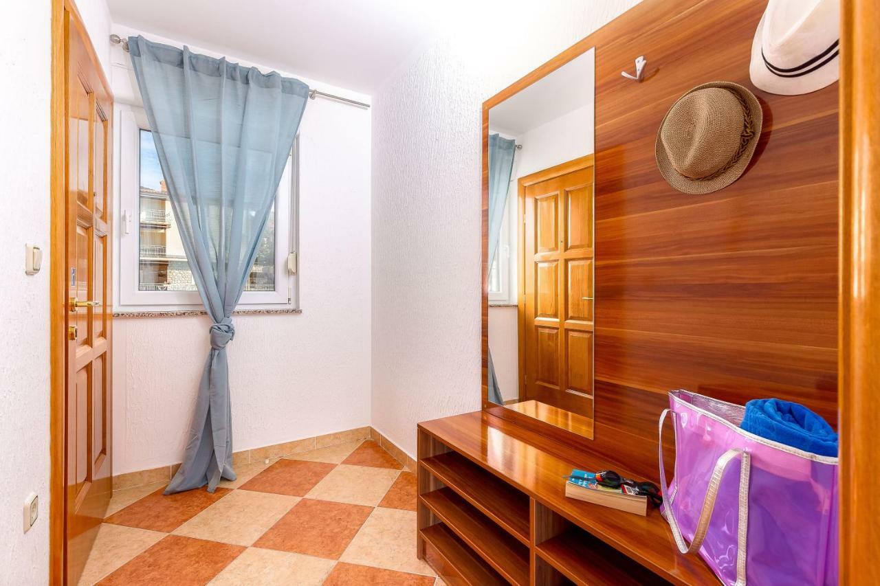 Apartments Villa Maria Цриквениця Екстер'єр фото